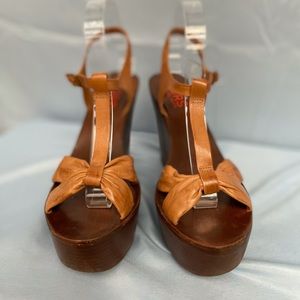 Kors Michael Kors Tan Leather Platform Wedges